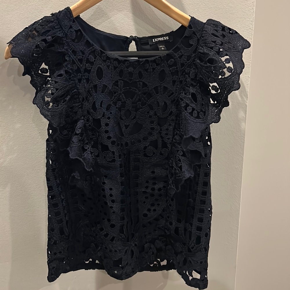 Express crochet sleeveless blouse